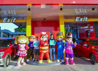 IN PHOTOS: Jollibee Petron SLEX Opening Day