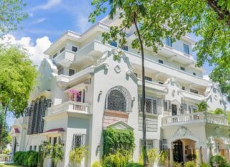 A special dinner and tour promo from The Palacio