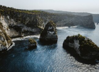 AXN Ultimate Challenge Indonesia puts Indonesia’s iconic islands in the spotlight