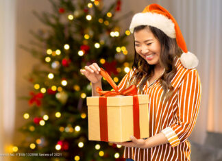 Enjoy Hassle-Free Holiday Shopping with these Exclusive Branded Gift Sets at Shopee’s Holi-deals Gift Guide